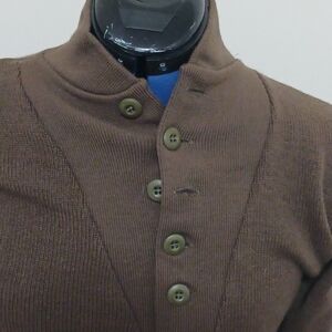 DSCP Sweater Garrison Collection Mens Old Money Small Brown US Military Button